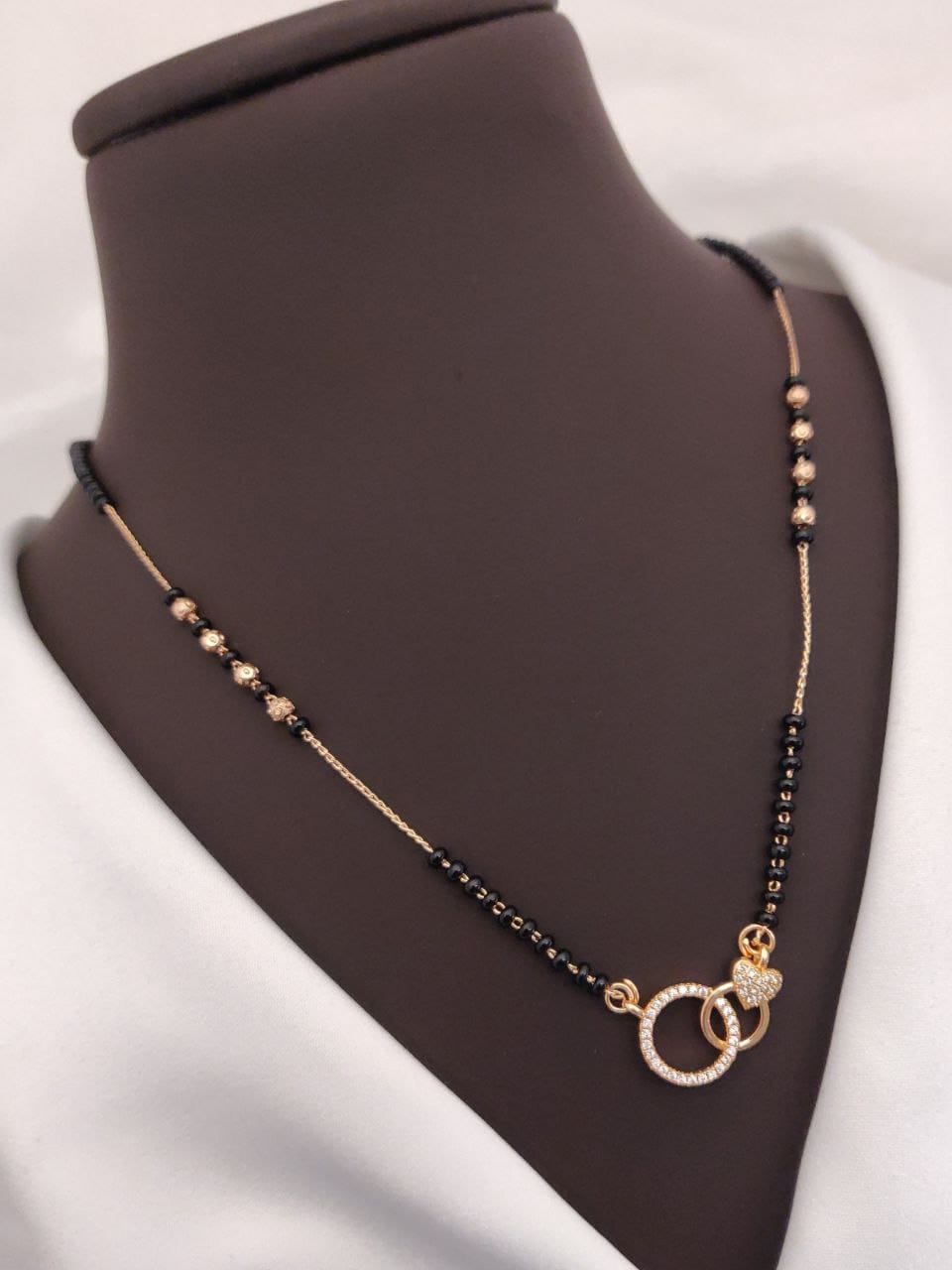 KNOT MANGALSUTRA
