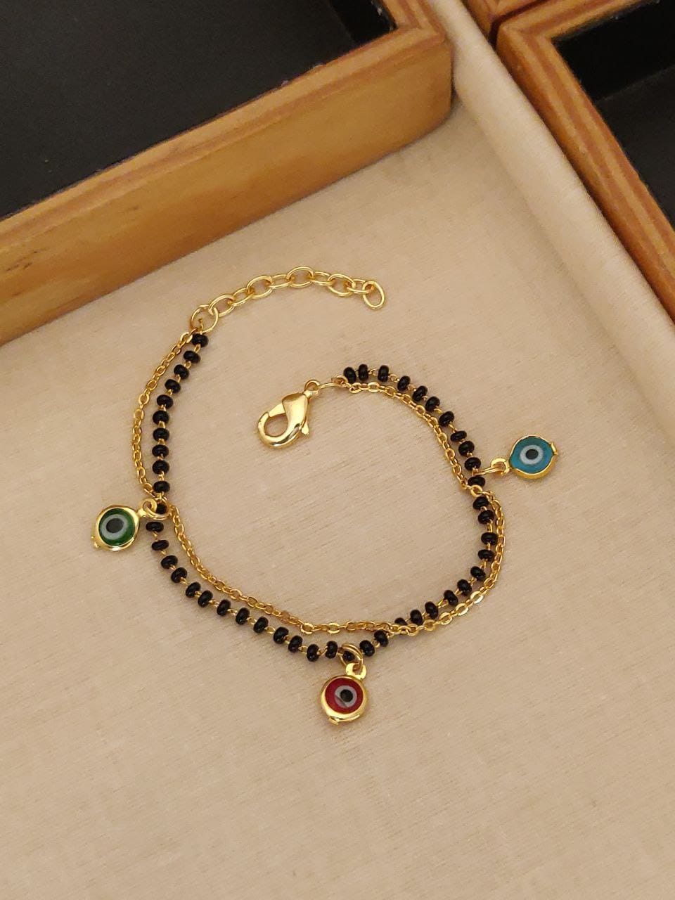 EVIL EYE BRACELET