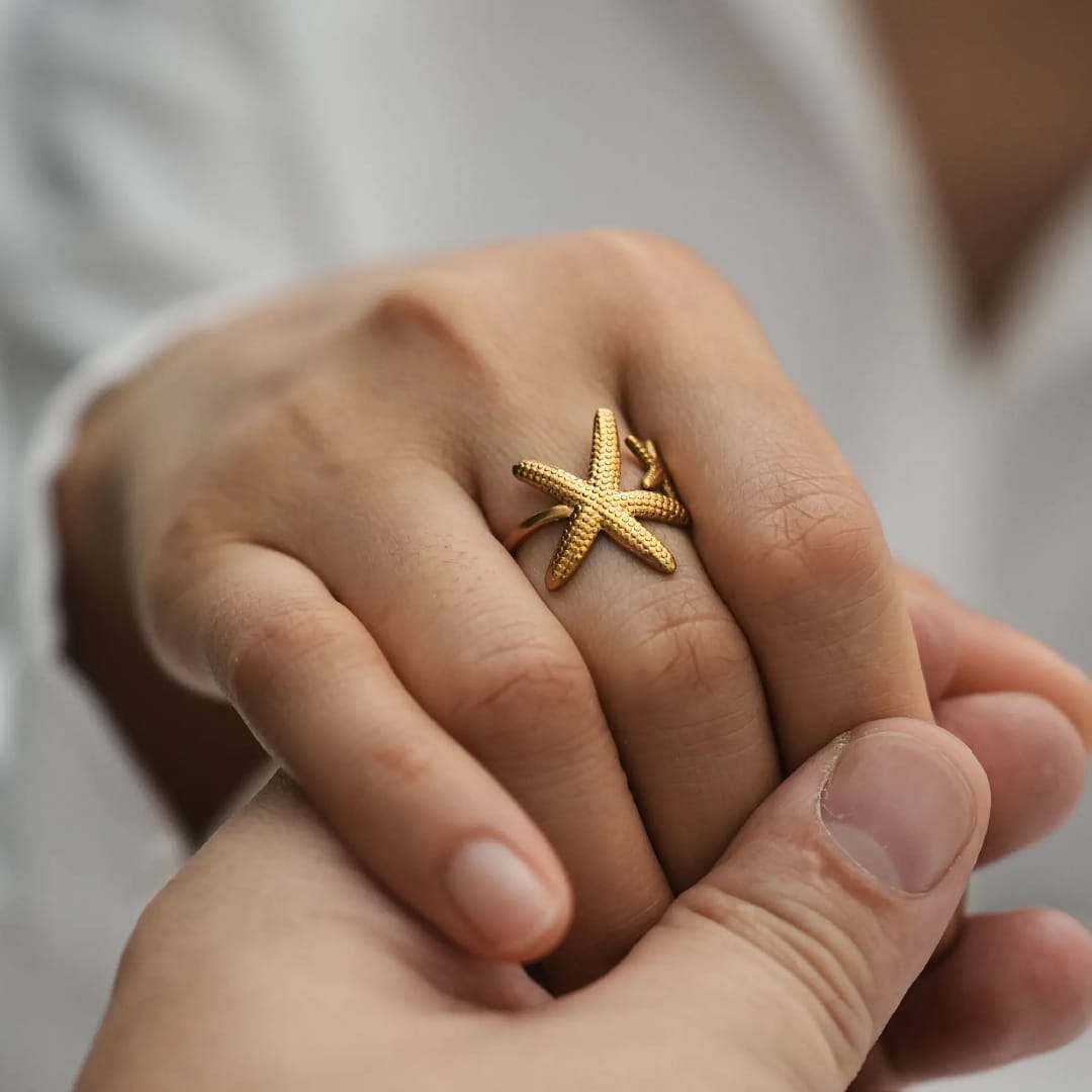 STAR RING