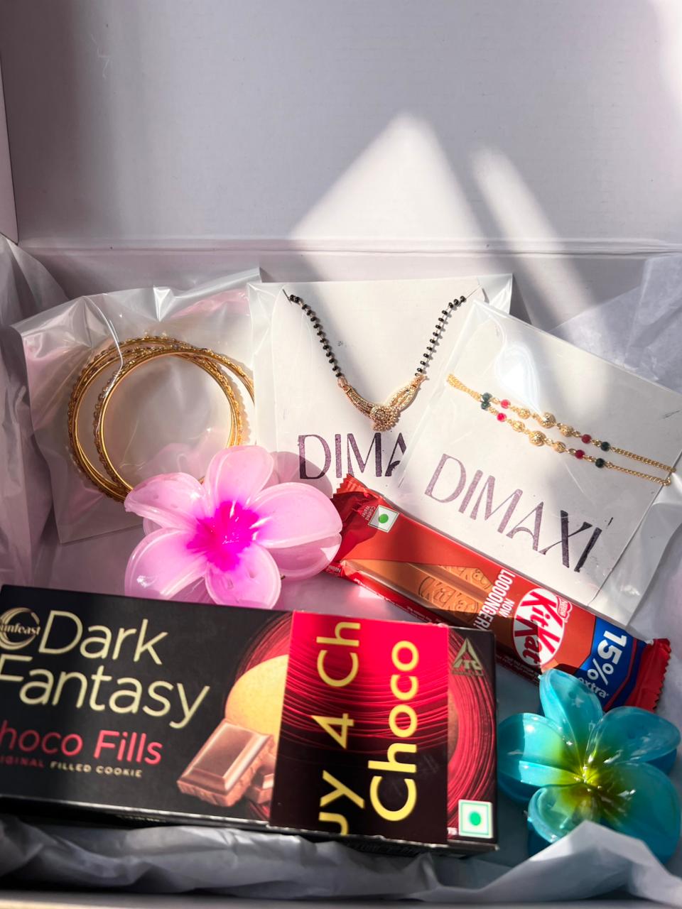 The Luxury Box (gift hamper)