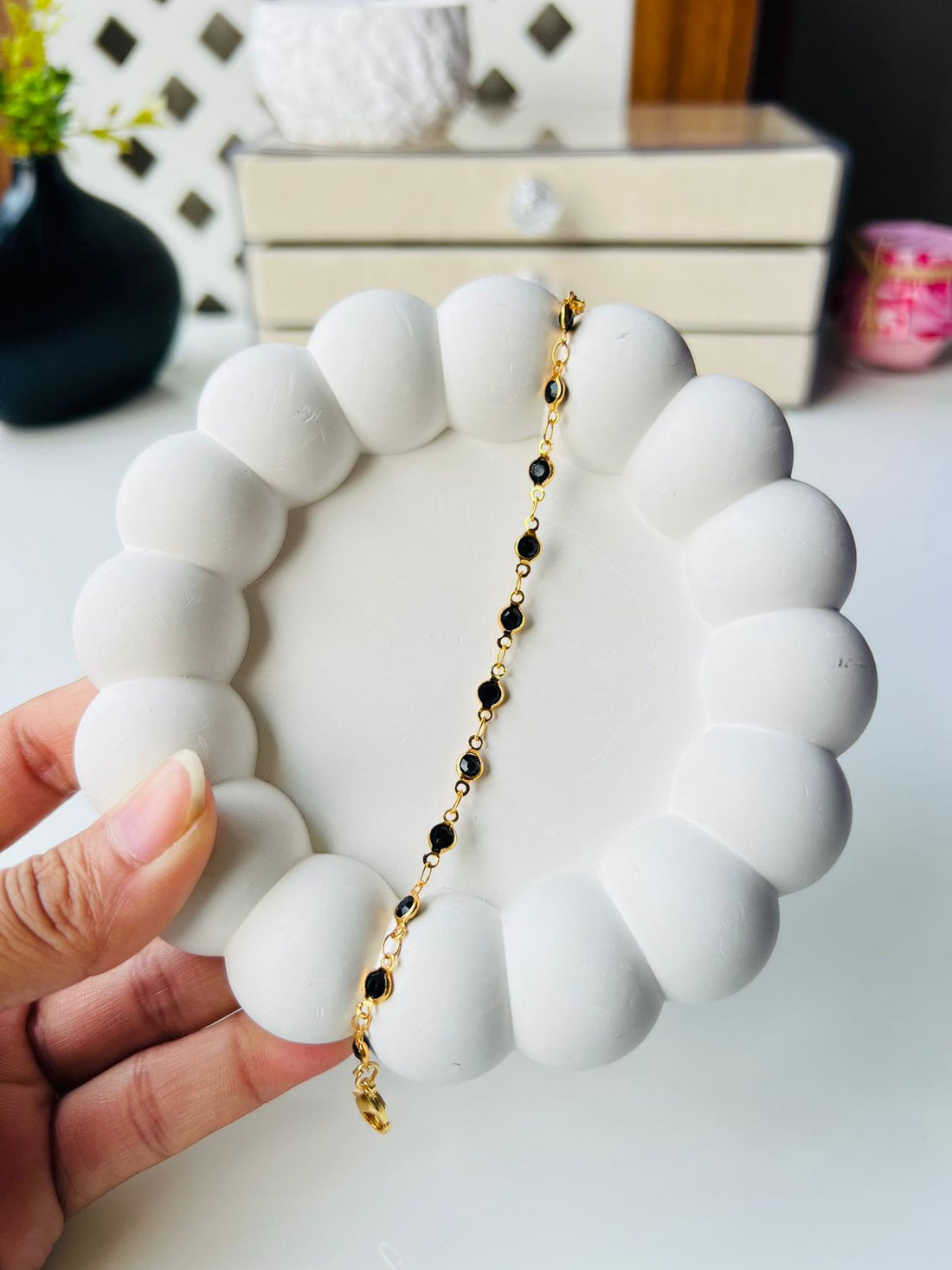 BLACK STONE NACKLACE